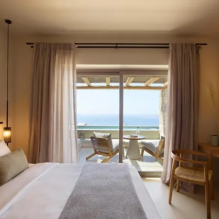Collini Mykonos